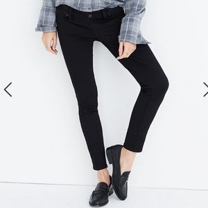 Madewell Maternity Skinny Jeans in Black Frost 24